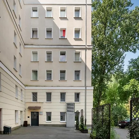 Aleja Solidarnosci Standard Studio * Warsaw